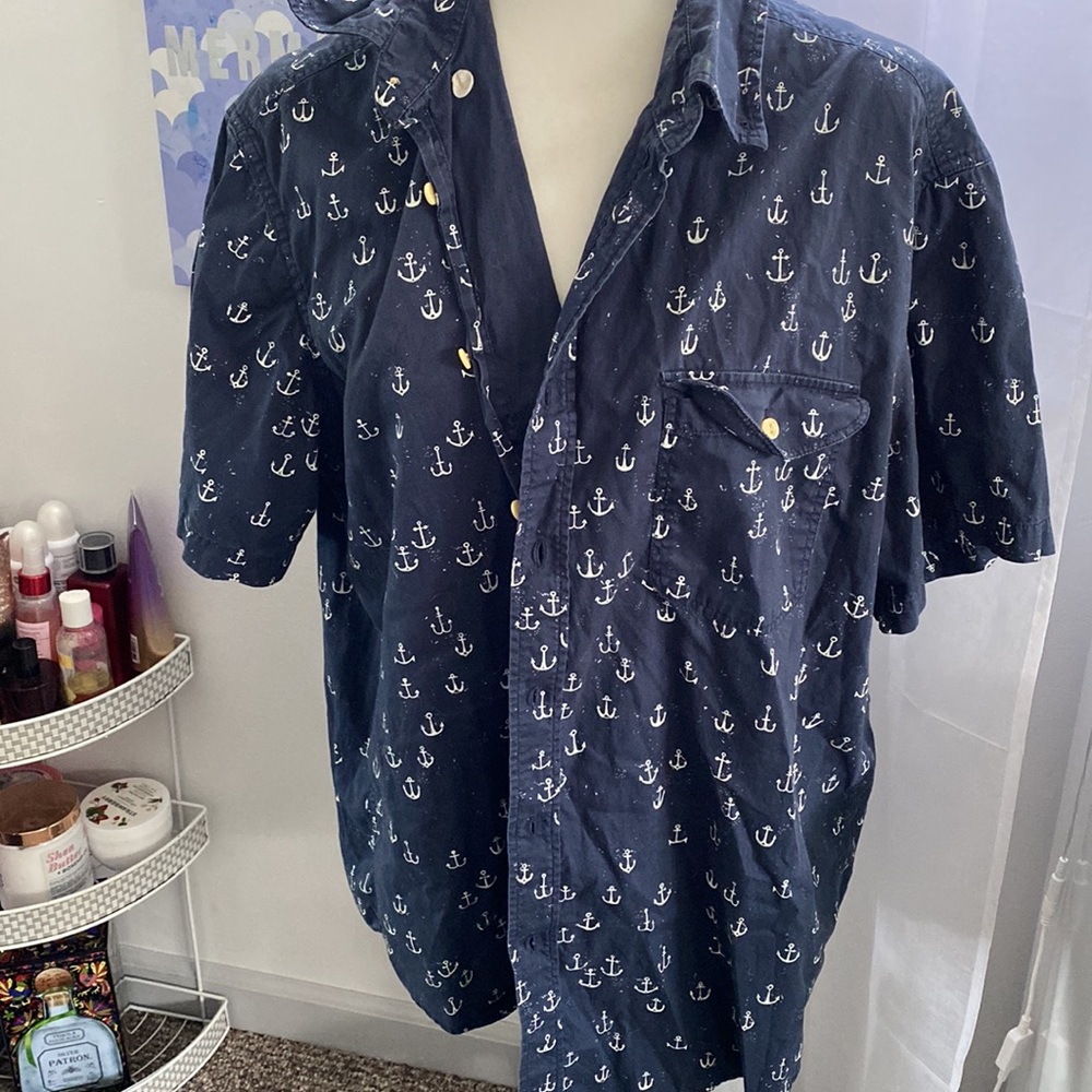 Men anchor button up⚓️ - Picture 3 of 4